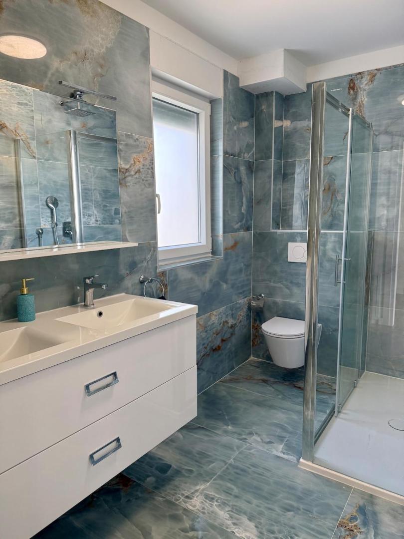New Villa, Bild 4